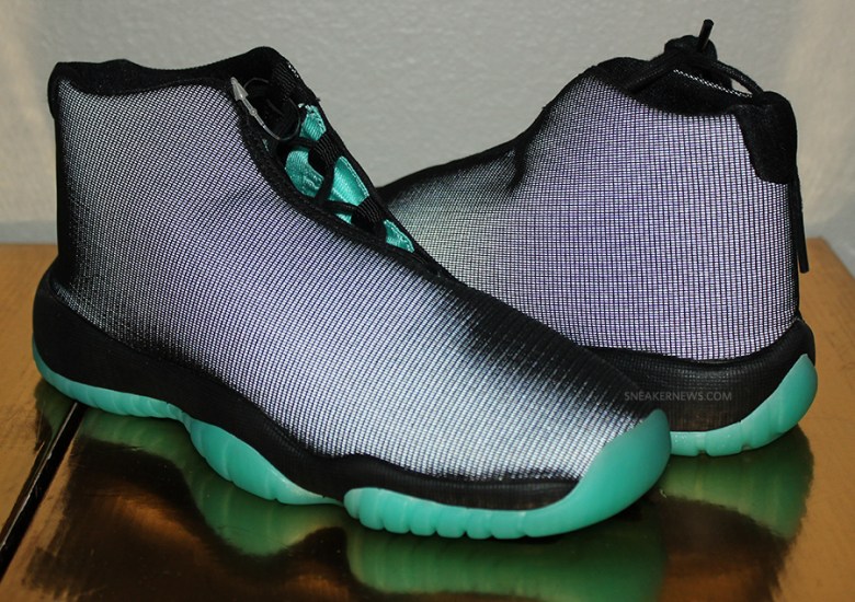 A Detailed Look At The Jordan Future GS “Green Glow”