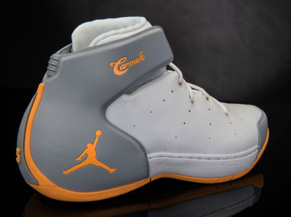 Jordan Melo 1 5 Atomic Mango 02