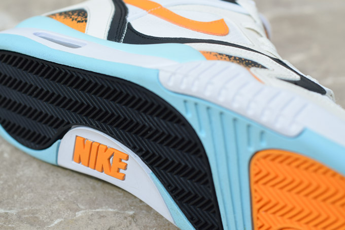 Kumquat Nike Tech Challenge Ii 01