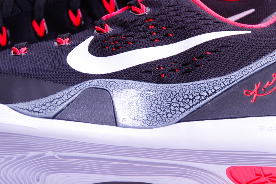 A First Look at the Nike Kobe 9 EM "Laser Crimson" - SneakerNews.com