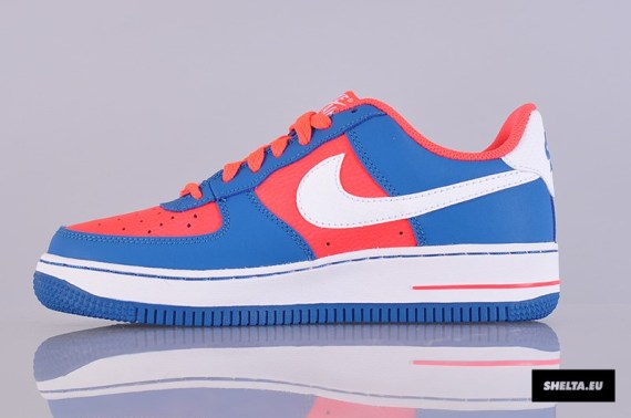 Nike Air Force 1 Low Gs Laser Crimson Blue 03