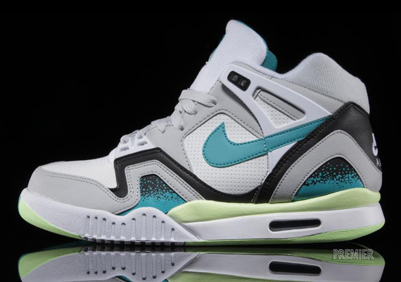Nike Air Tech Challenge 2 “Turbo Green” – Available
