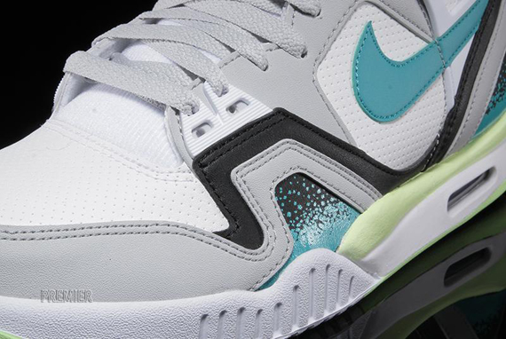 Nike Air Tech Challenge 2 Turbo Green Available 4