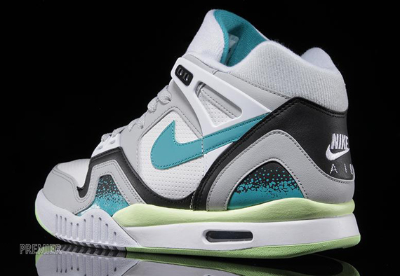 Nike Air Tech Challenge 2 Turbo Green Available 5
