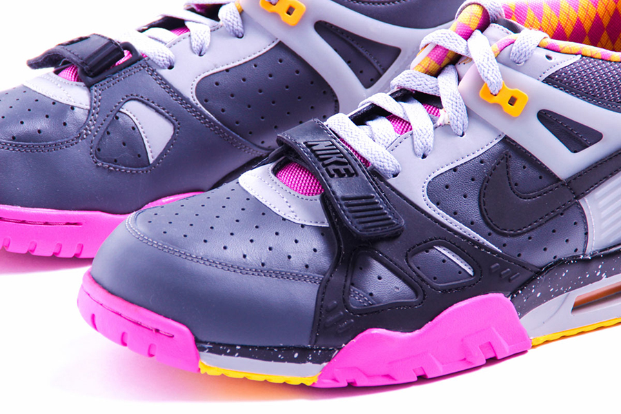 Nike Air Trainer Iii Bo Knows Horse Racing 10