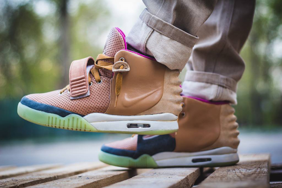 nike yeezy skroutz