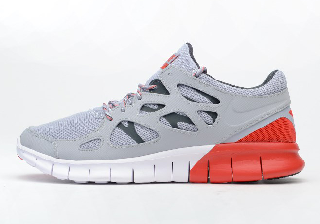utilizar Grande Memorizar Nike Free Run 2 "Split Sole" - SneakerNews.com