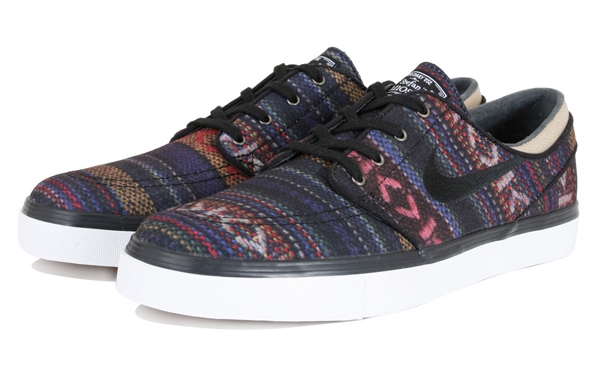 Nike Janoski Hacky Sack 02