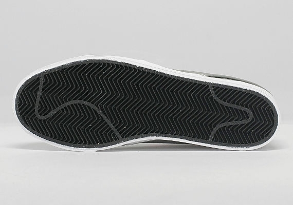 Nike Janoski Leather Gradient Swoosh 03