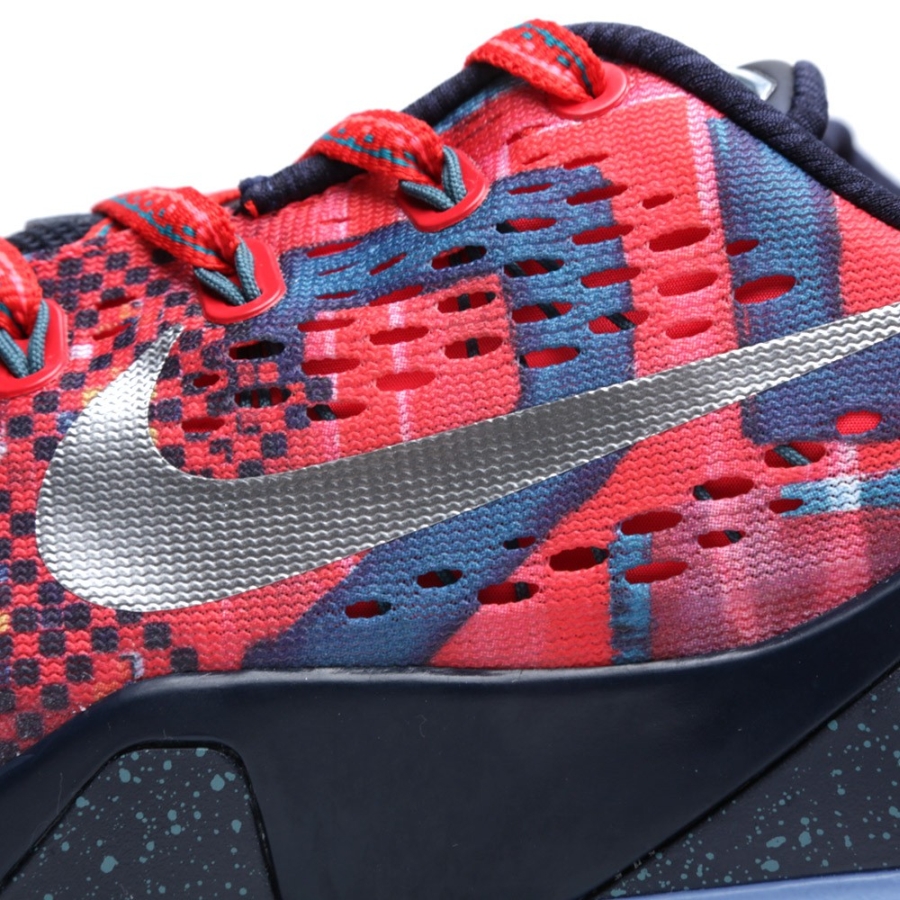 Nike Kobe 9 Em Laser Crimson Reflecitve Silver Obsidian 01
