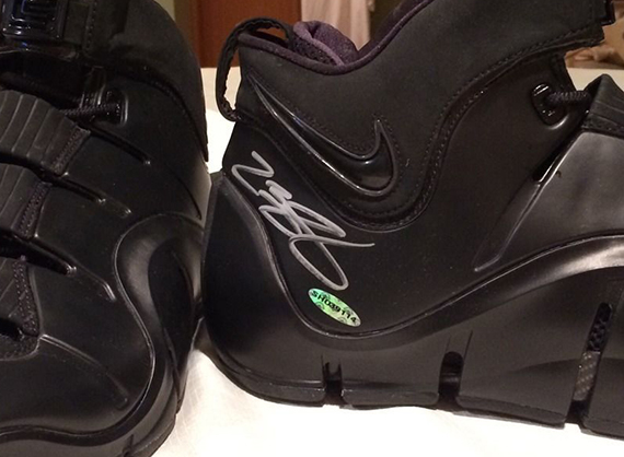 Nike LeBron 4 "Blackout" - LeBron James Autographed Pair on eBay