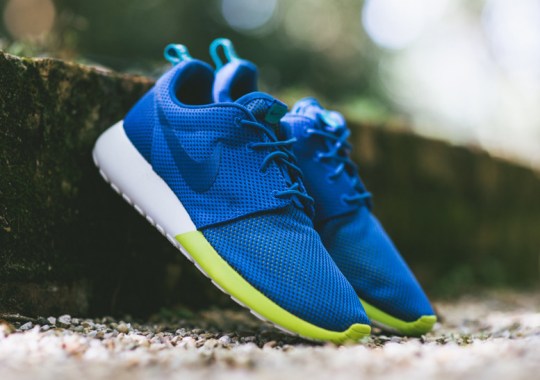 Nike Roshe Run “Military Blue” – Available