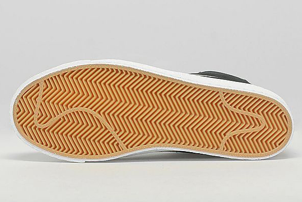 Nike Sb Blazer Se Black White 03