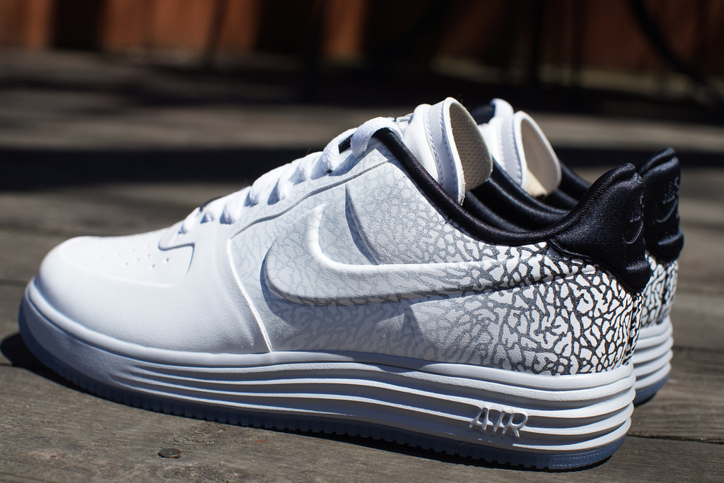 Nike Wmns Lunar Force 1 Elephant Fade 04