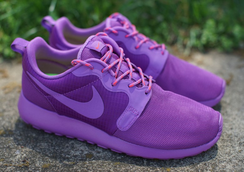 Nike Womens Roshe Run HYP Violet - Available - SneakerNews.com