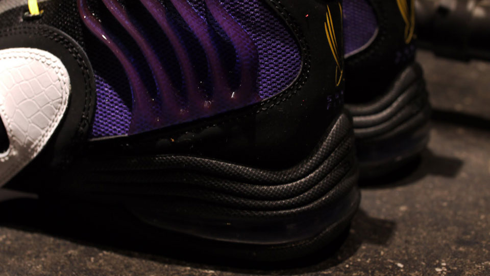 Nike Zoom Sonic Flight Black Purple Yellow 04
