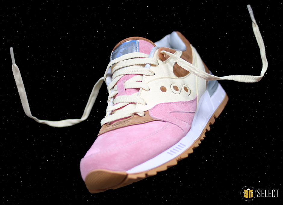 Extra butter saucony outlet space snack