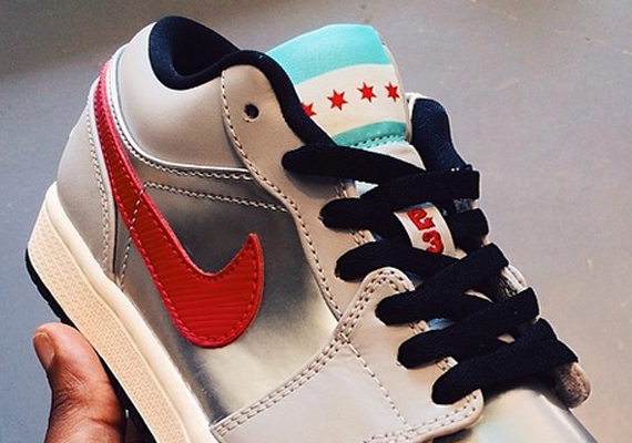 Air Jordan 1 Low "City Pack" - Chicago