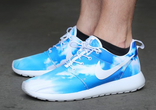 Nike Roshe Run “Blue Sky” – Available