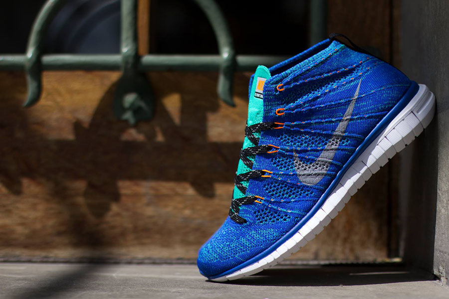 Free Flyknit Chukka Game Royal 01