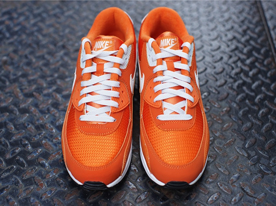 Nike Air Max 90 Essential Solar Orange 3