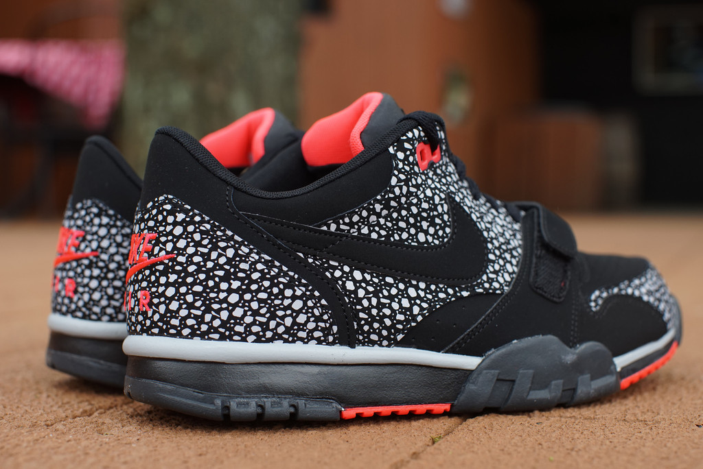 Nike Air Trainer 1 Low St Laser Crimson Available 03