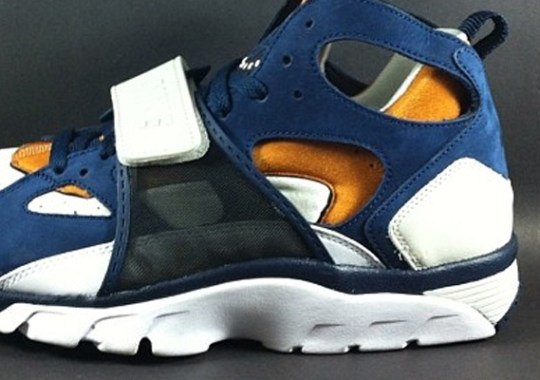 nike air trainer huarache navy white brown 1