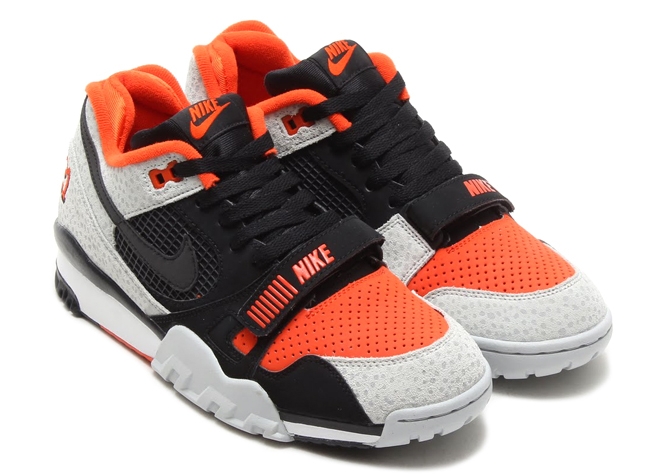 Nike Air Trainer Ii Safari 03