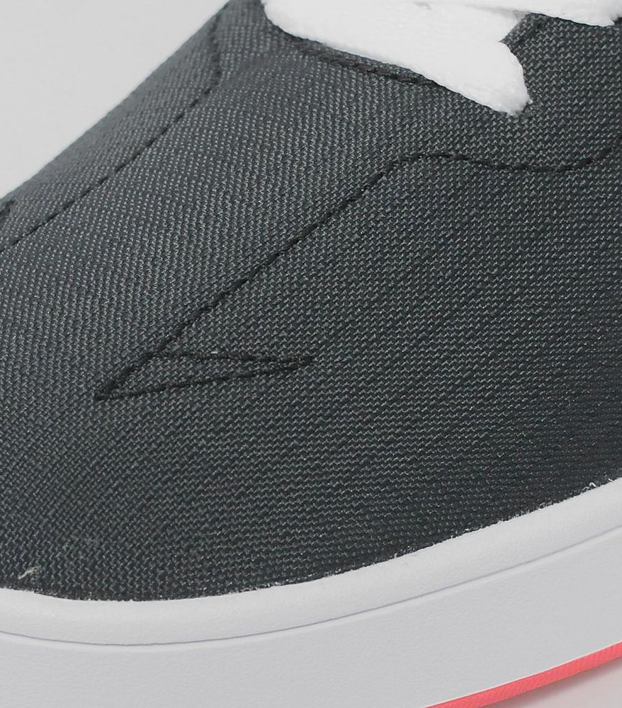 Nike Eric Koston Se Black Base Grey Laser Crimson 05