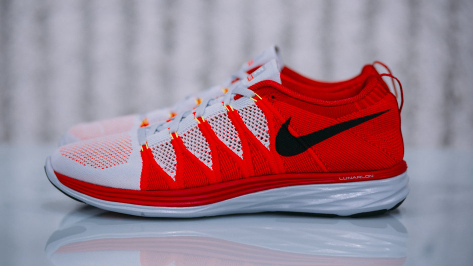 Nike Flyknit Lunar2 Laser Crimson 02