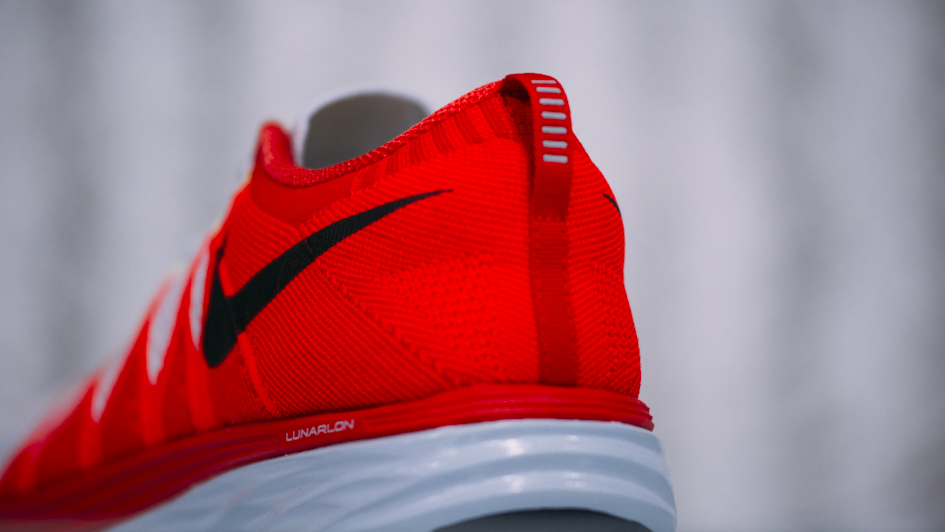 Nike Flyknit Lunar2 Laser Crimson 05