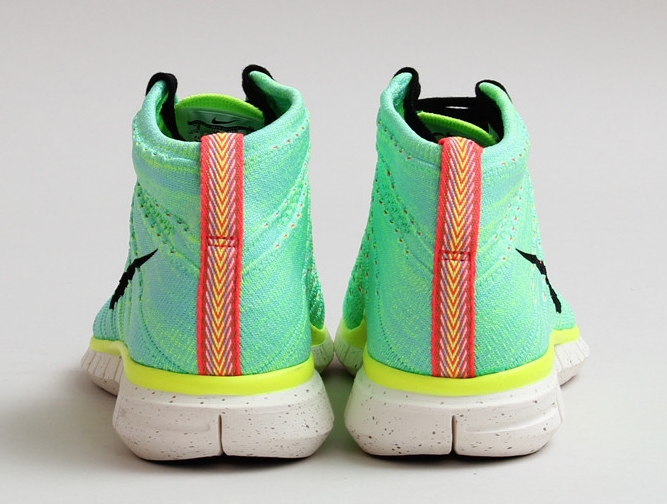 Nike Free Flyknit Chukka Magista 01