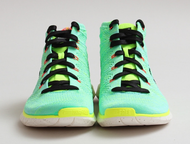 Nike Free Flyknit Chukka Magista 02