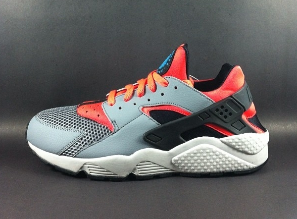 Nike Huarache Le Upcoming Releases 03