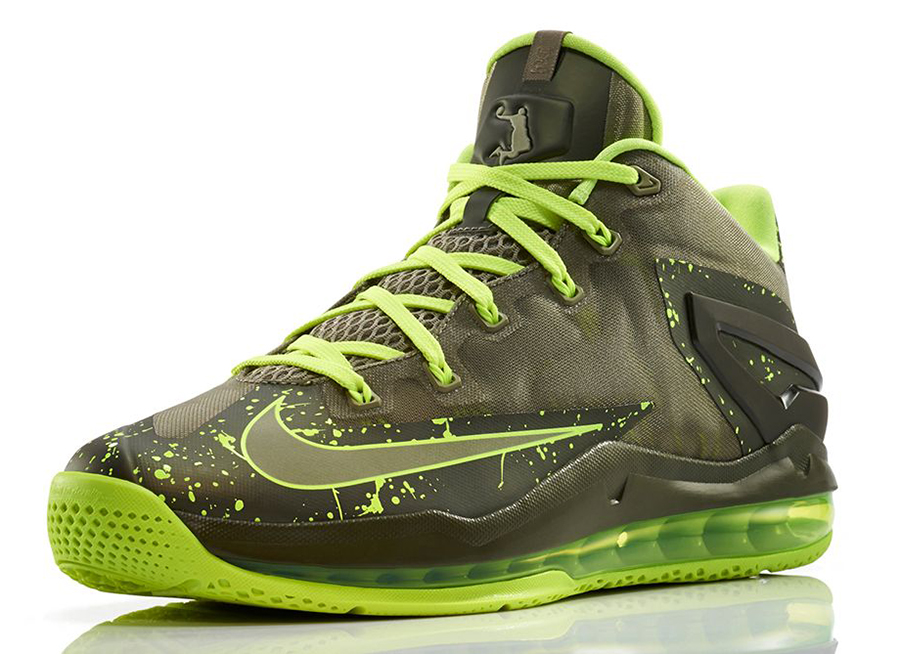 Lebron best sale 11 dunkman