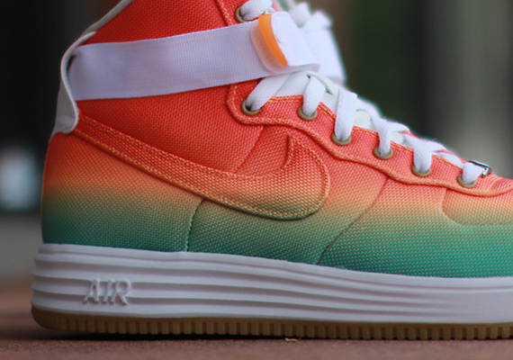 Nike Force 1 High Canvas Gradient" - SneakerNews.com