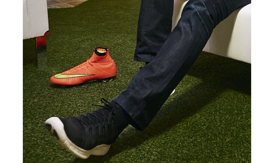 Nike Mercurial Superfly Sneaker