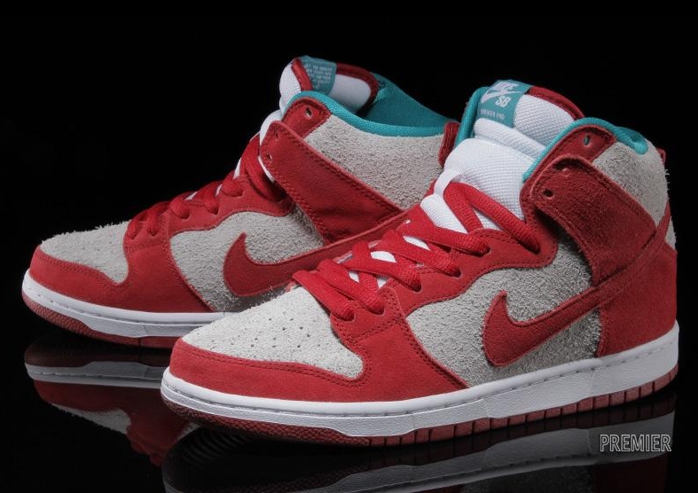 Nike SB Dunk High - Gym Red - Turbo Green | Available