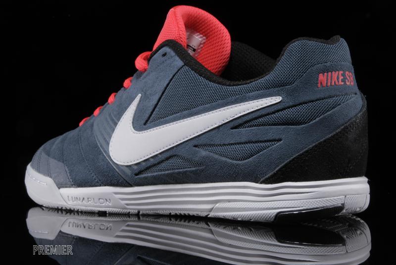 Nike Sb Lunar Gato New Slate Laser Crimson 03