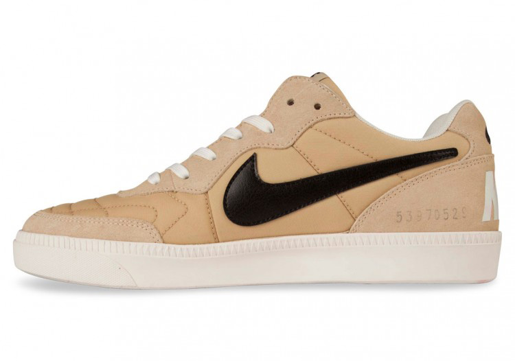 Nike Tiempo Trainer Gold Trophy 02