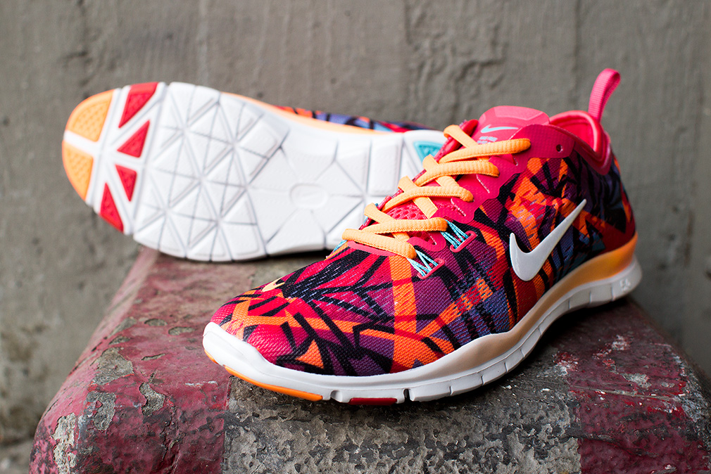 Nike Wmns Tr Fit 5 Red Orange 05