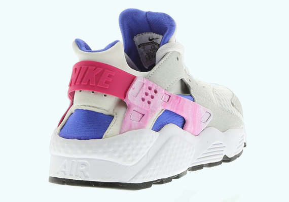 pink white and blue huaraches