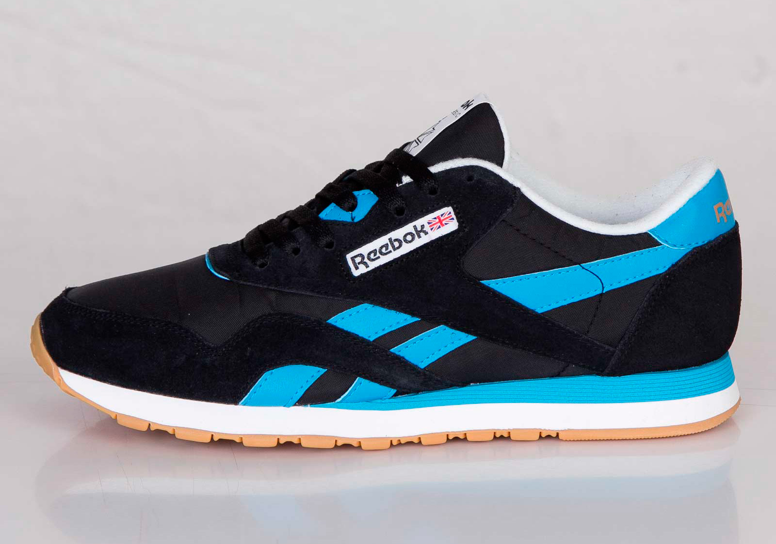 Reebok Classic Nylon R13 Black Blue White Reebok Brass 02