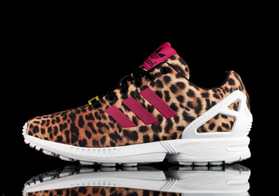 zx flux w leopard adidas