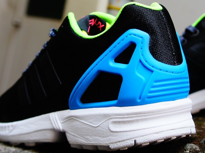 Adidas Zx Flux Snake Black Blue White 01