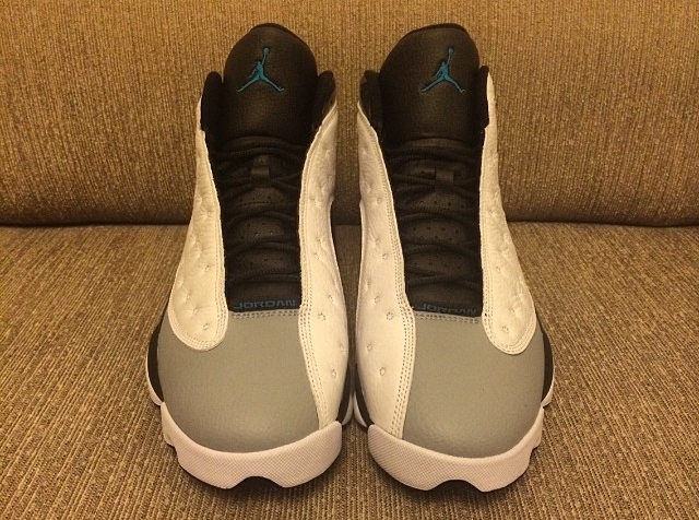 Air Jordan 13 White Black Grey 02
