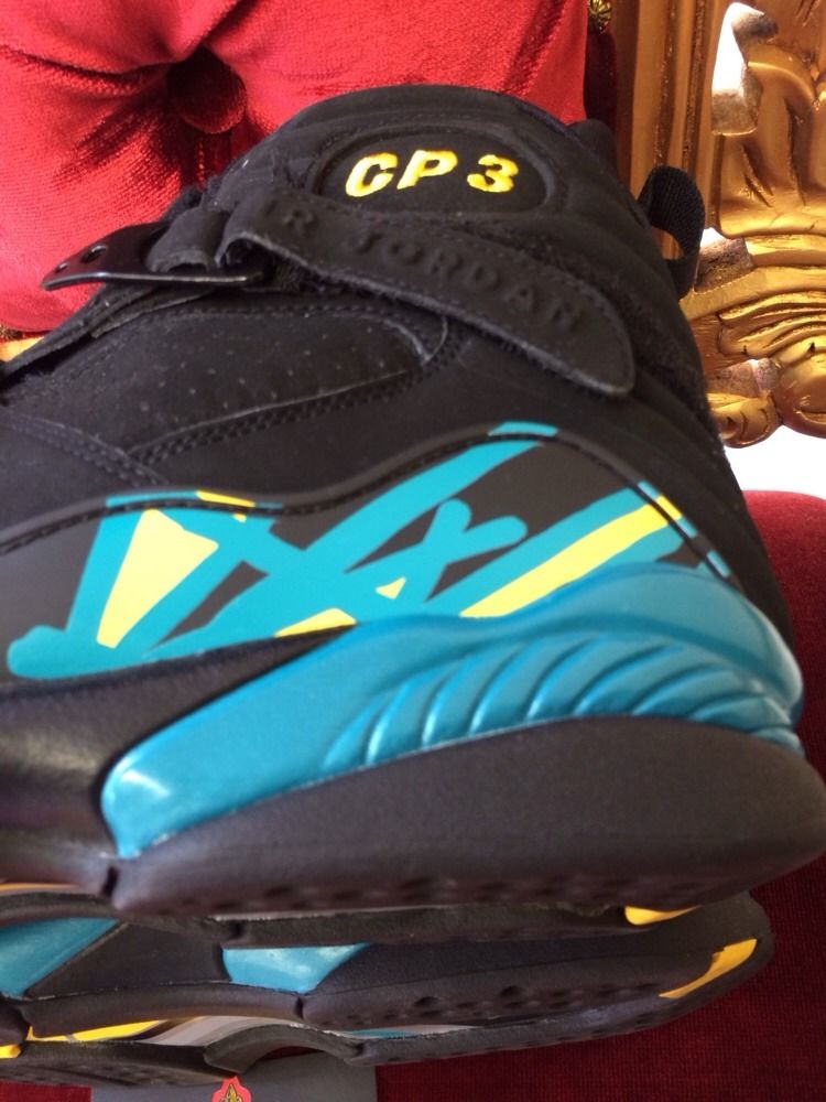 Air Jordan 8 Chris Paul Hornets Home 03