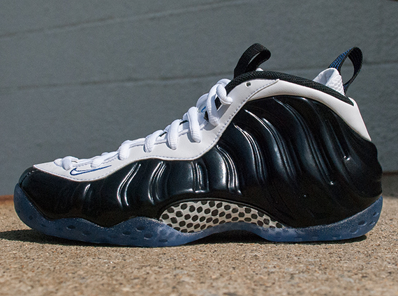 Nike Air Foamposite One "Concord" - Arriving at Retailers