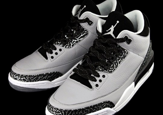 The Air jordan metallic 3 “Wolf Grey” With Clear Soles