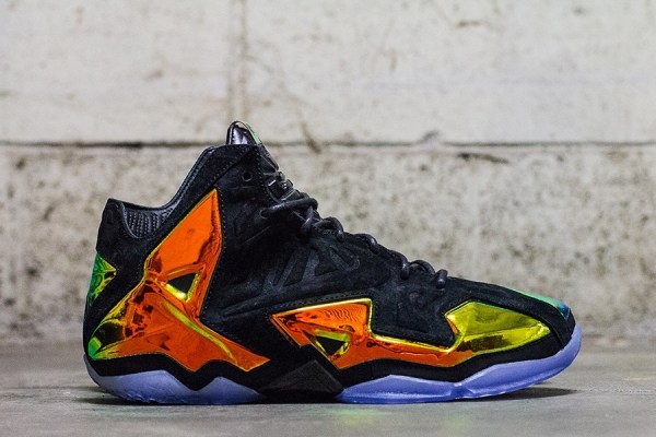 Nike LeBron 11 EXT “Crown Jewel” - Arriving at Retailers - SneakerNews.com